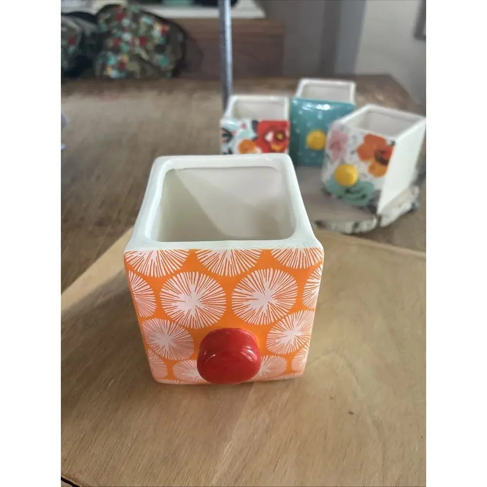 PIONEER adorable orange